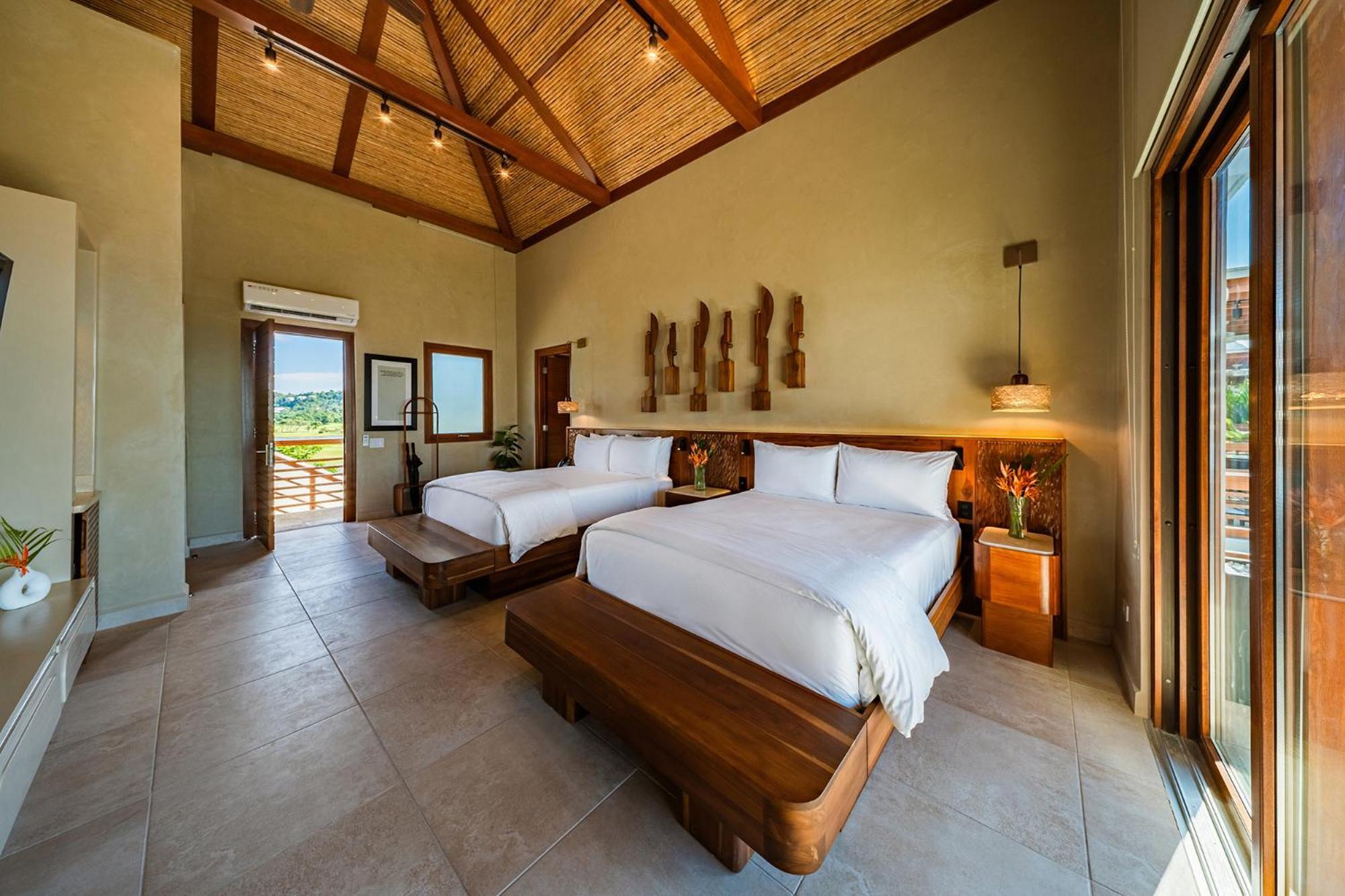 Las Verandas Hotel & Villas First Bight ภายนอก รูปภาพ