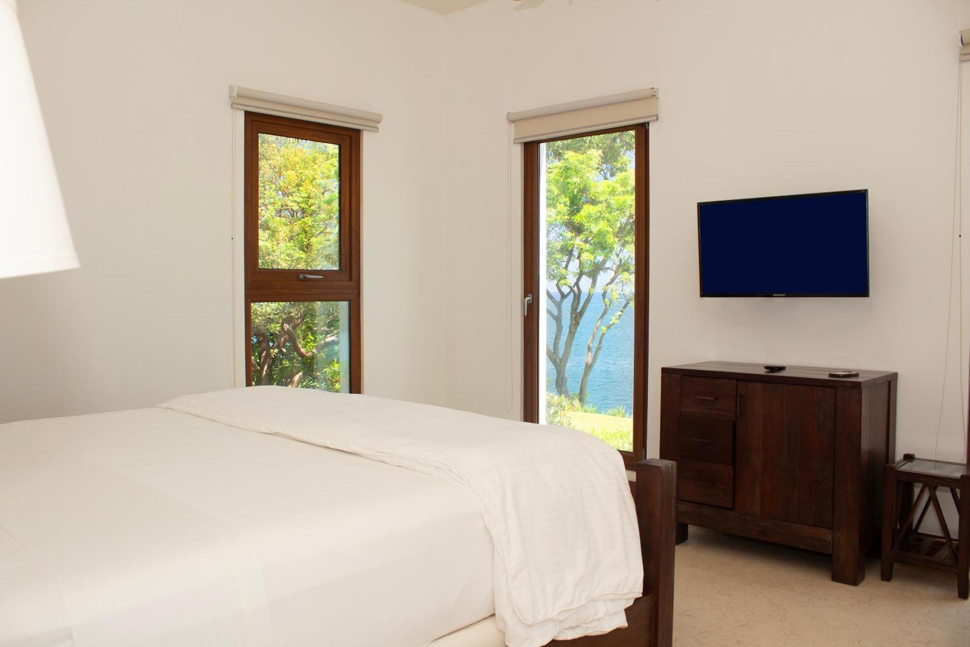 Las Verandas Hotel & Villas First Bight ภายนอก รูปภาพ