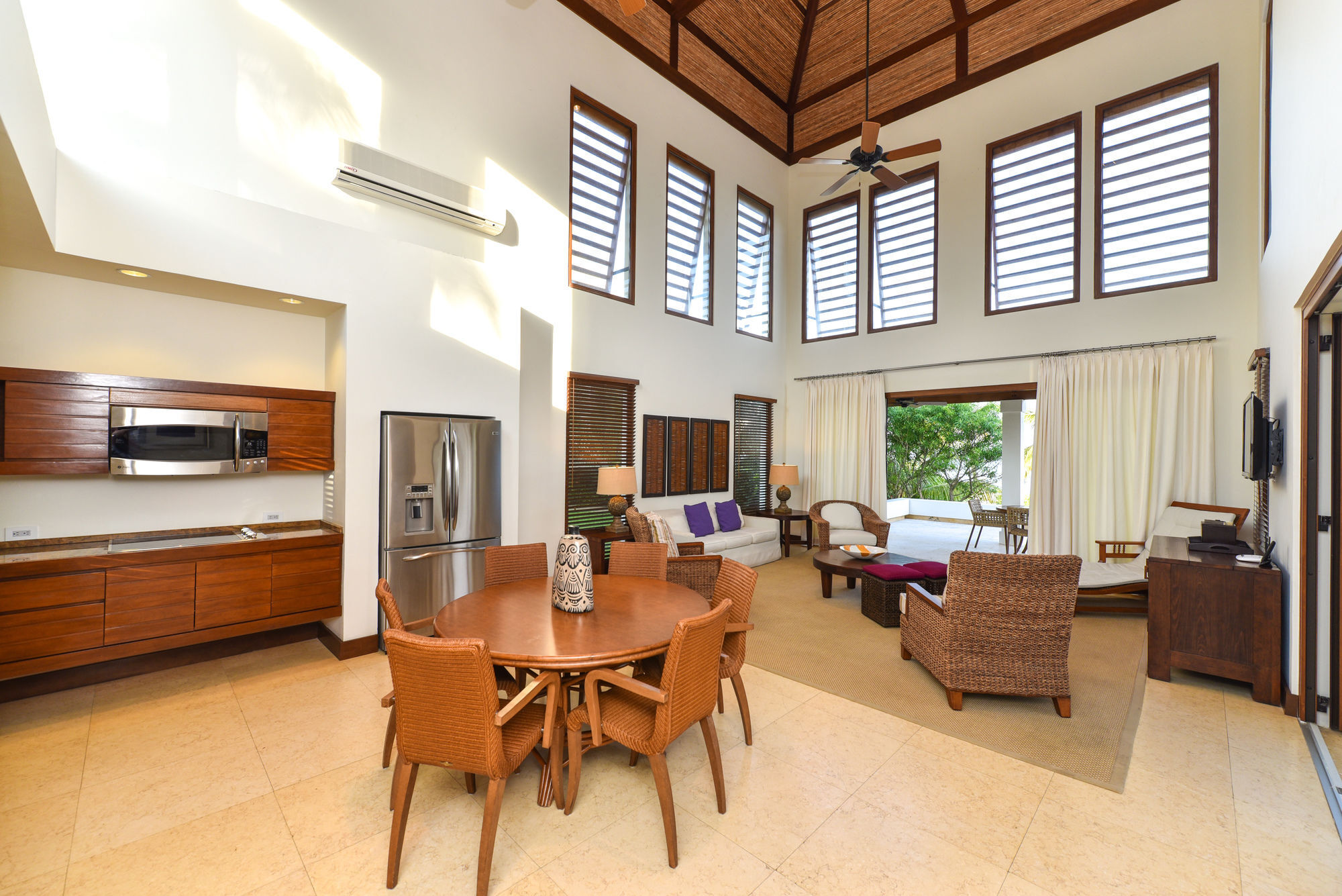 Las Verandas Hotel & Villas First Bight ภายนอก รูปภาพ